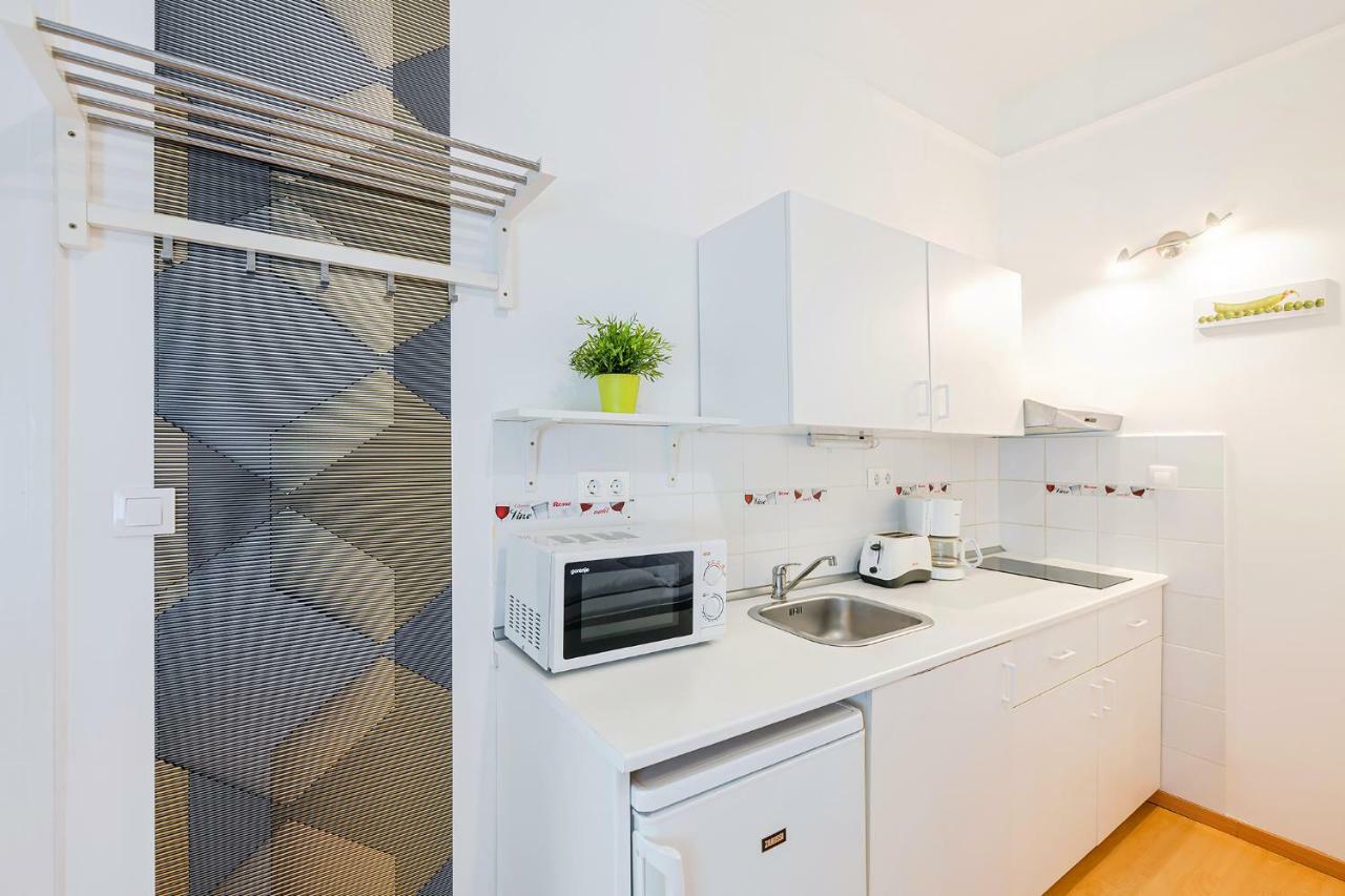 Parking, Ac, Wifi 2 Room Apartment In The Center Budapeste Exterior foto