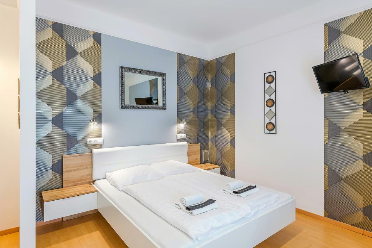 Parking, Ac, Wifi 2 Room Apartment In The Center Budapeste Exterior foto