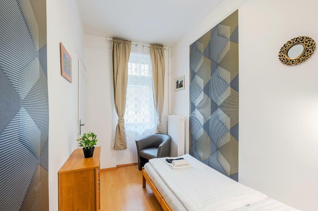 Parking, Ac, Wifi 2 Room Apartment In The Center Budapeste Exterior foto